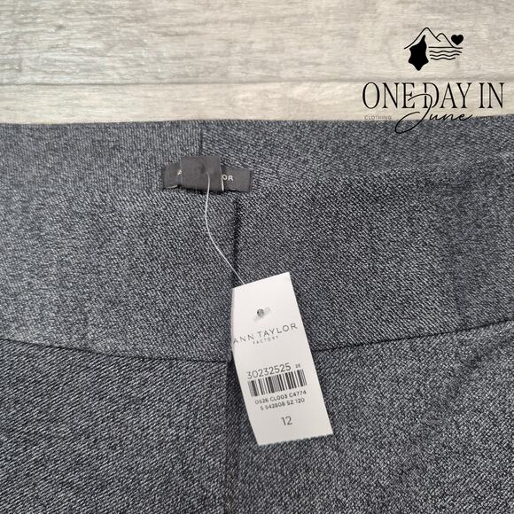 Ann Taylor Straight Leg Dress Pants Size 12 - Picture 2 of 6